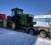 Перевозка гусеничного трактора John Deere 8020T